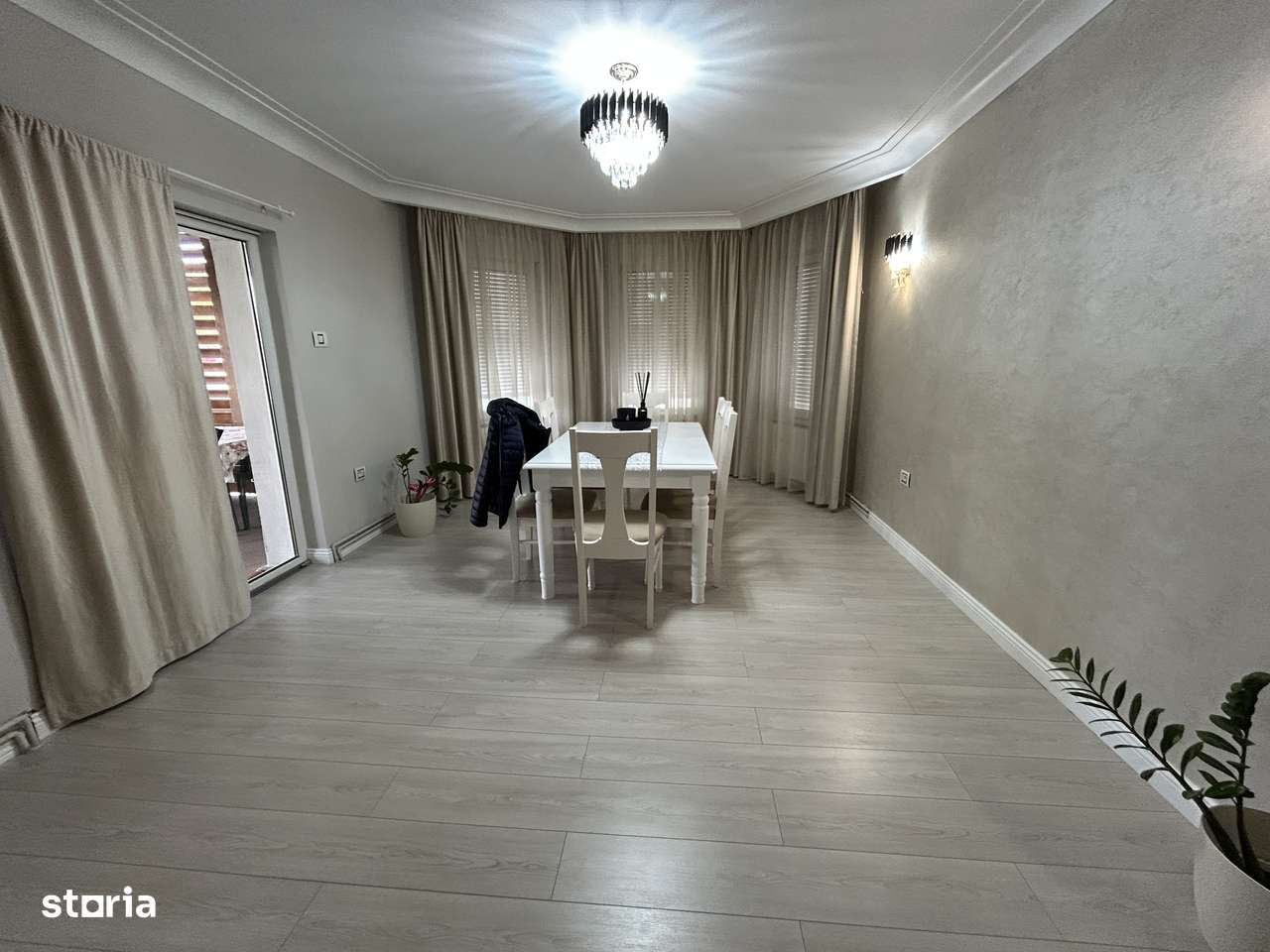 Vila moderna in Gradiste P+1, ST.670 mp. SC. 245 mp,totul  la cheie-1