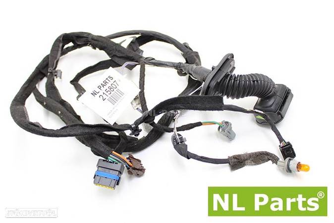 Instalação elétrica da porta Renault Clio 3 8200504790-a - 1