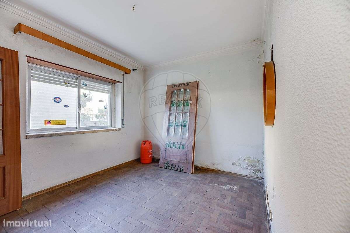 Moradia T9 para venda-21