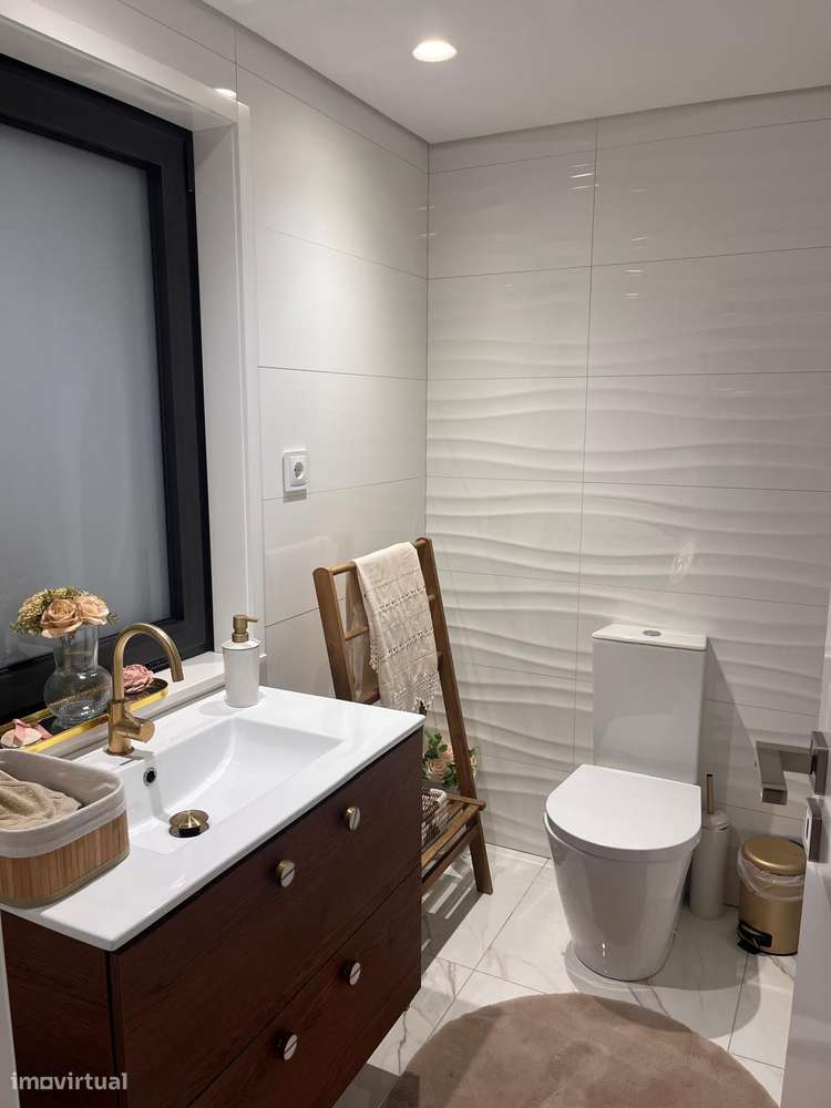 Moradia de Luxo com Piscina borda Infinita e 17.000 m² de Terreno-14