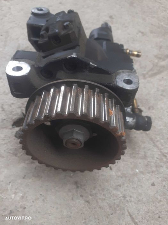 Pompa injectie  Renault Megane 3 1.5 dci euro5 cod 167000938R - 3