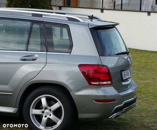 Mercedes-Benz GLK - 11