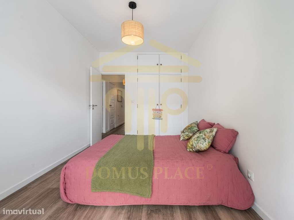 T2 Renovado com Vista Mar - Caxinas | 2ª Linha de Mar-6