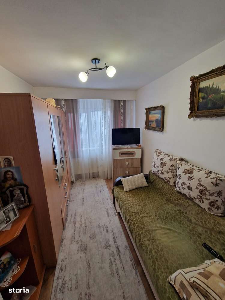Apartament 3 camere decomandat in Manastur-1