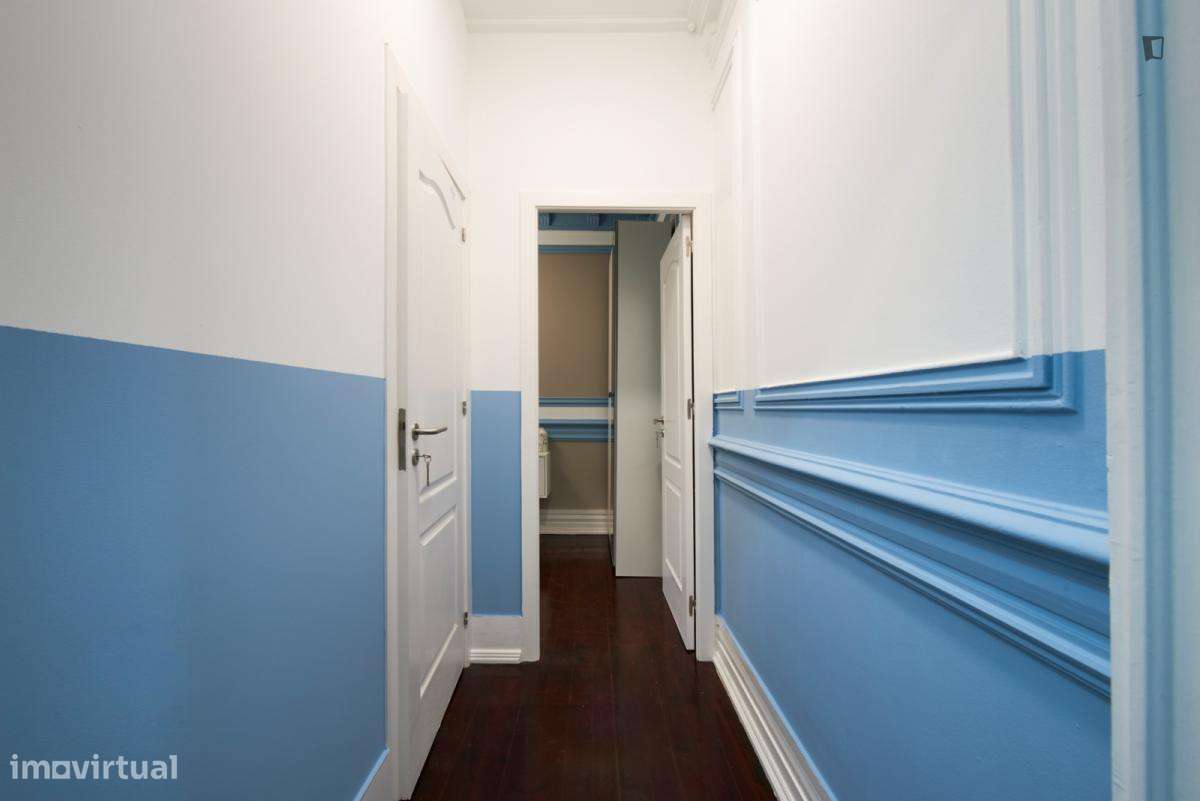 Quarto - localizado em Picoas Lisbon - Grande imagem: 3/10