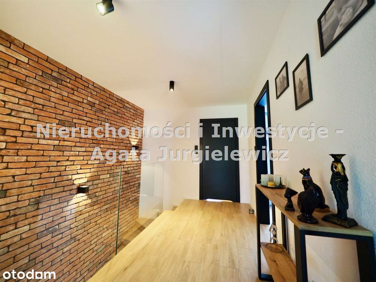 Bliźniak 4 pokoje, garaż; Zamknięte osiedle!-7