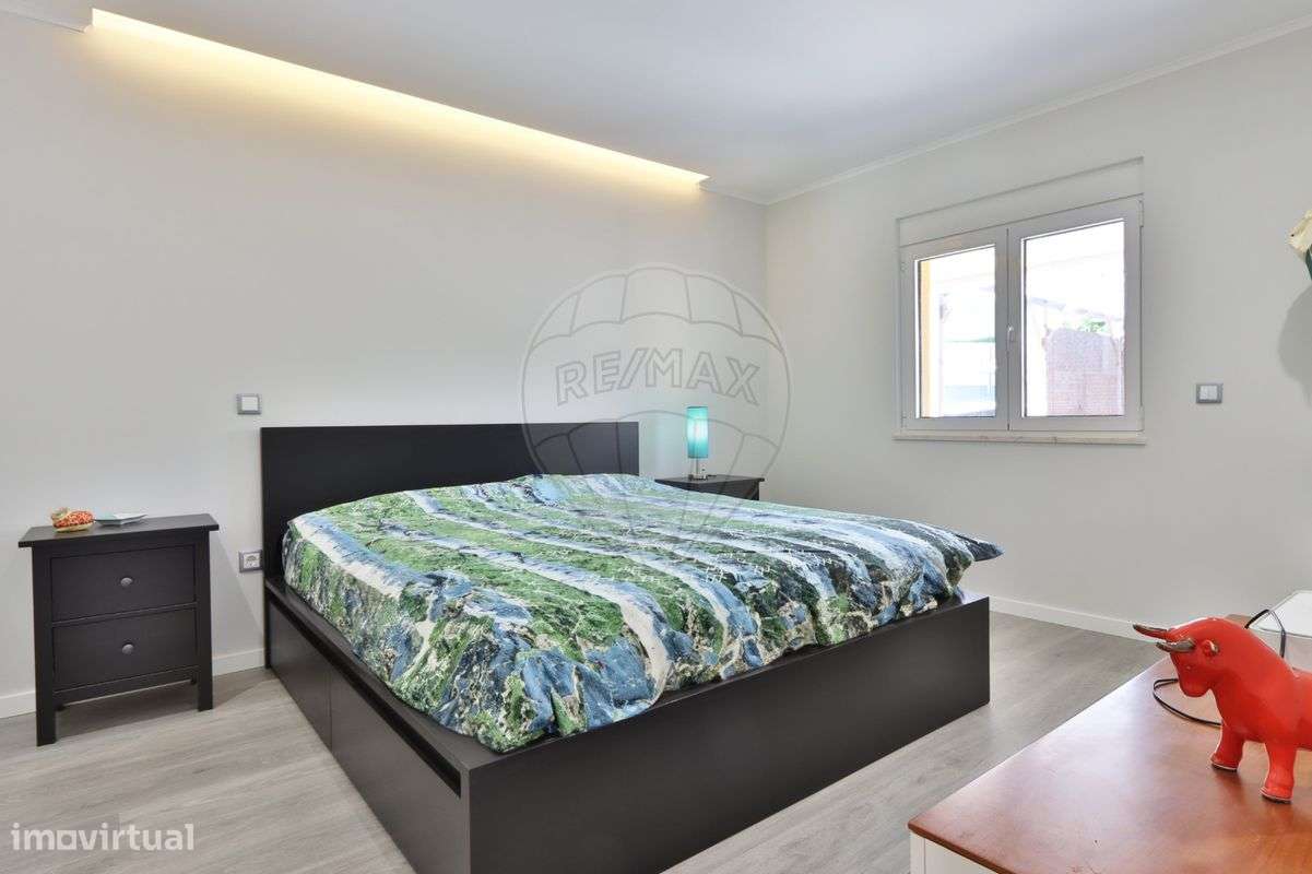 Moradia T4 para venda-12