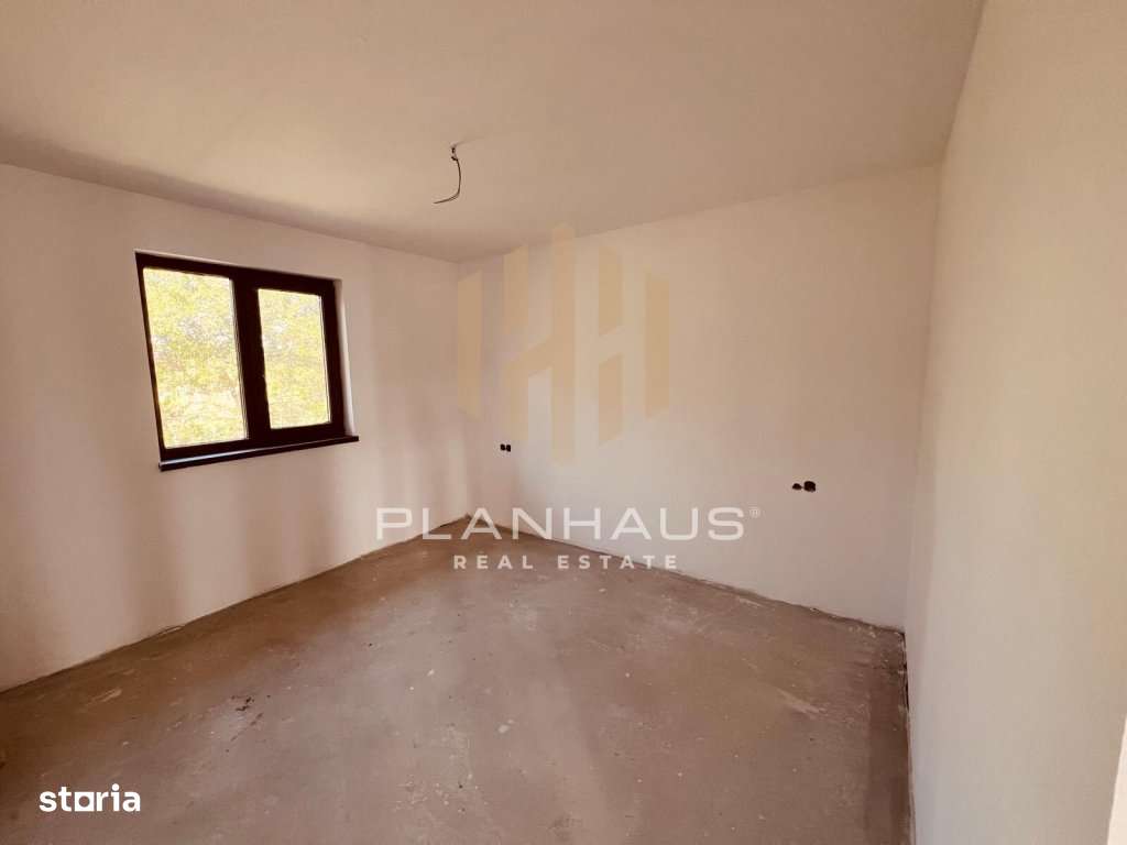 Casă in Mocira pe parter ,semifinisata ,493 mp teren - Imagine principală: 5/13