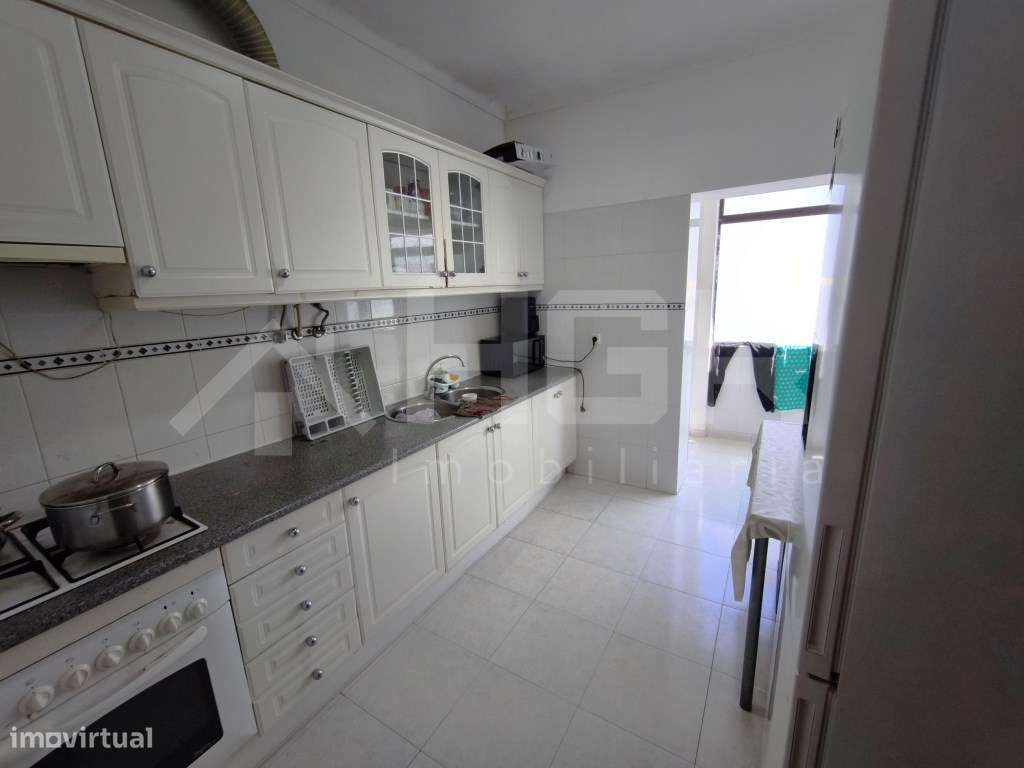 T2 | BOAS ÁREAS | 2 VARANDAS | LOCALIZAÇÃO CENTRAL | ALTO SEIXALINHO-8
