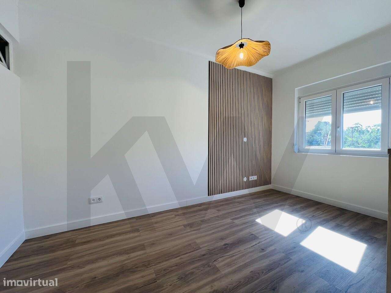 Apartamento totalmente renovado no centro do Montijo 1º andar-7
