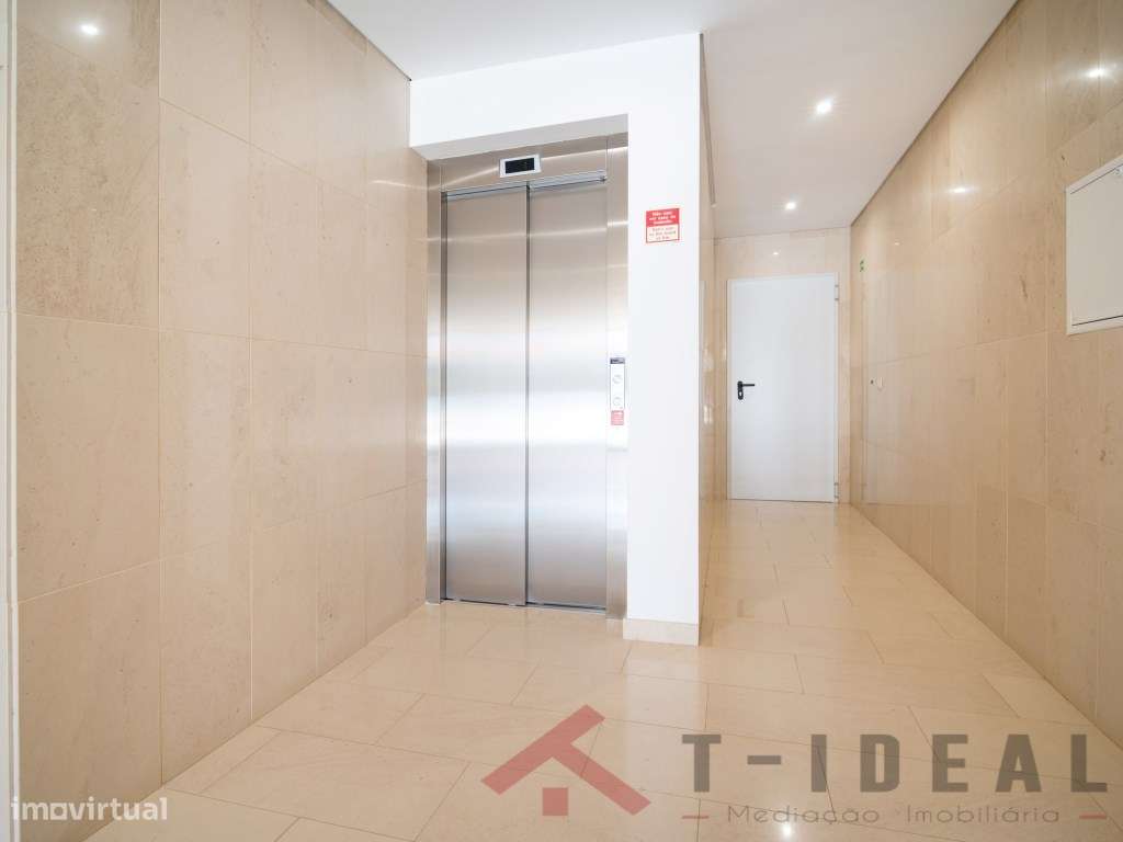Apartamento T3 em condomínio de prestígio a 5 Minutos da Praia de P...-25