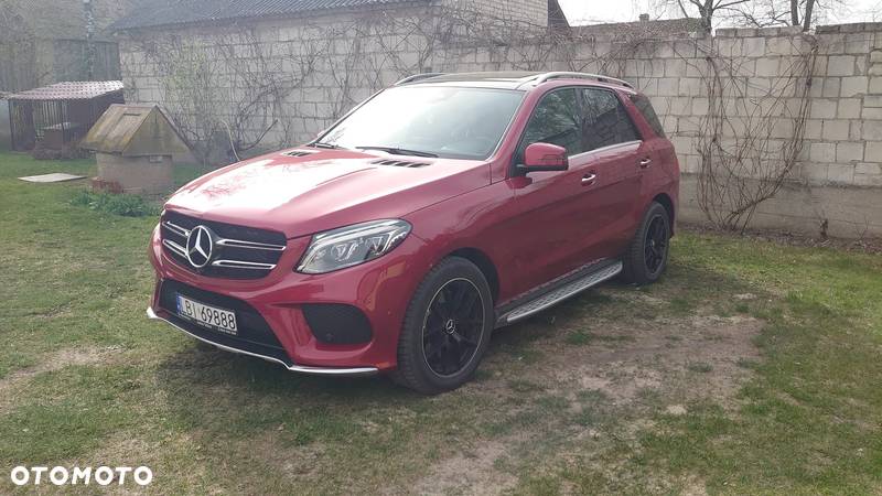 Mercedes-Benz GLE 400 4Matic 9G-TRONIC AMG Line - 2