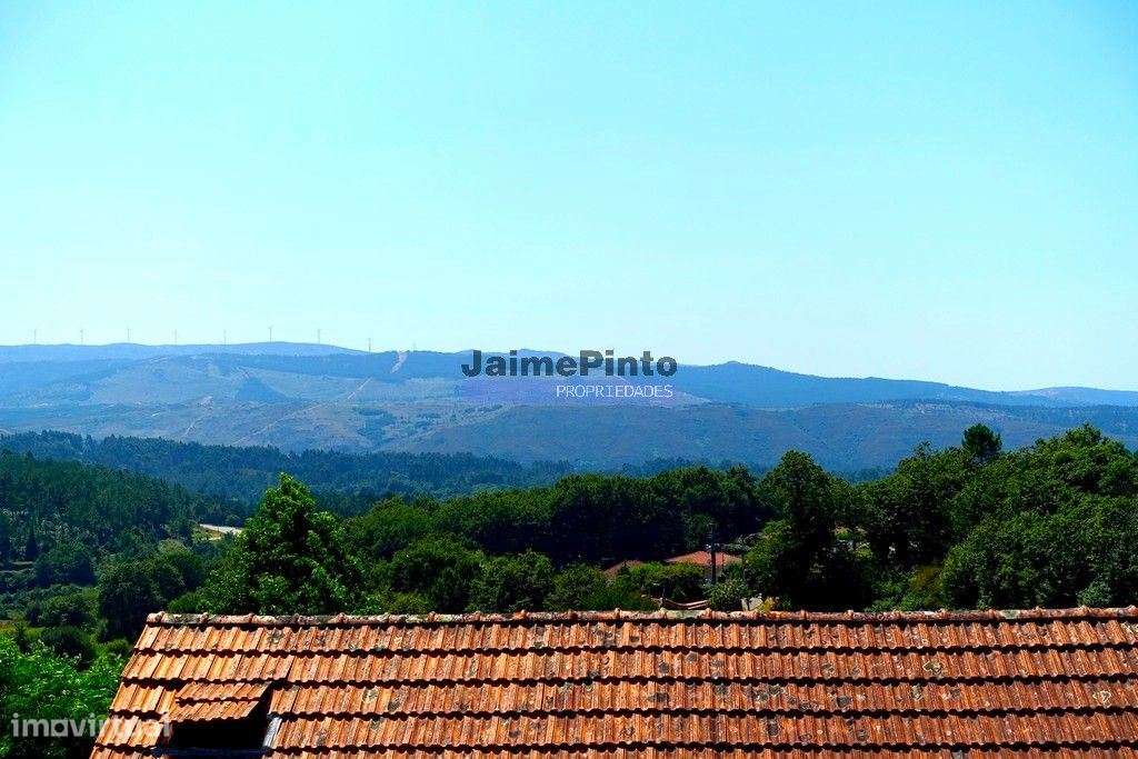 Terreno e Ruína p/ Restauro e Expansão, no Minho, em Agualonga. Por... - Grande imagem: 5/7