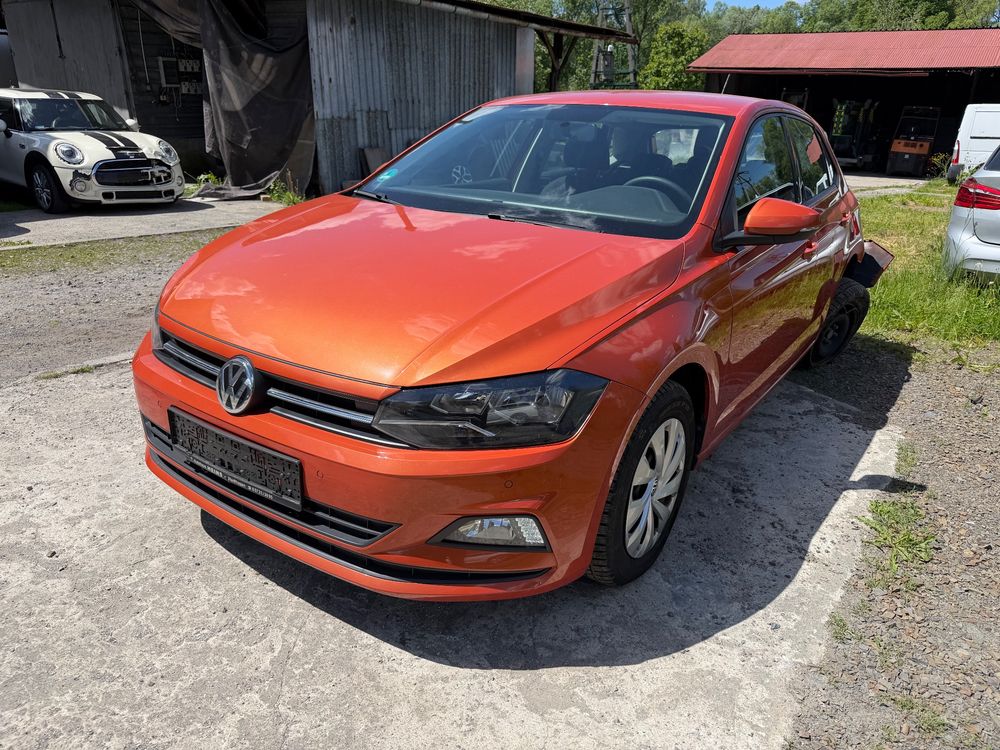 Volkswagen Polo VI 1.0 TSI DSG Comfortline 2017