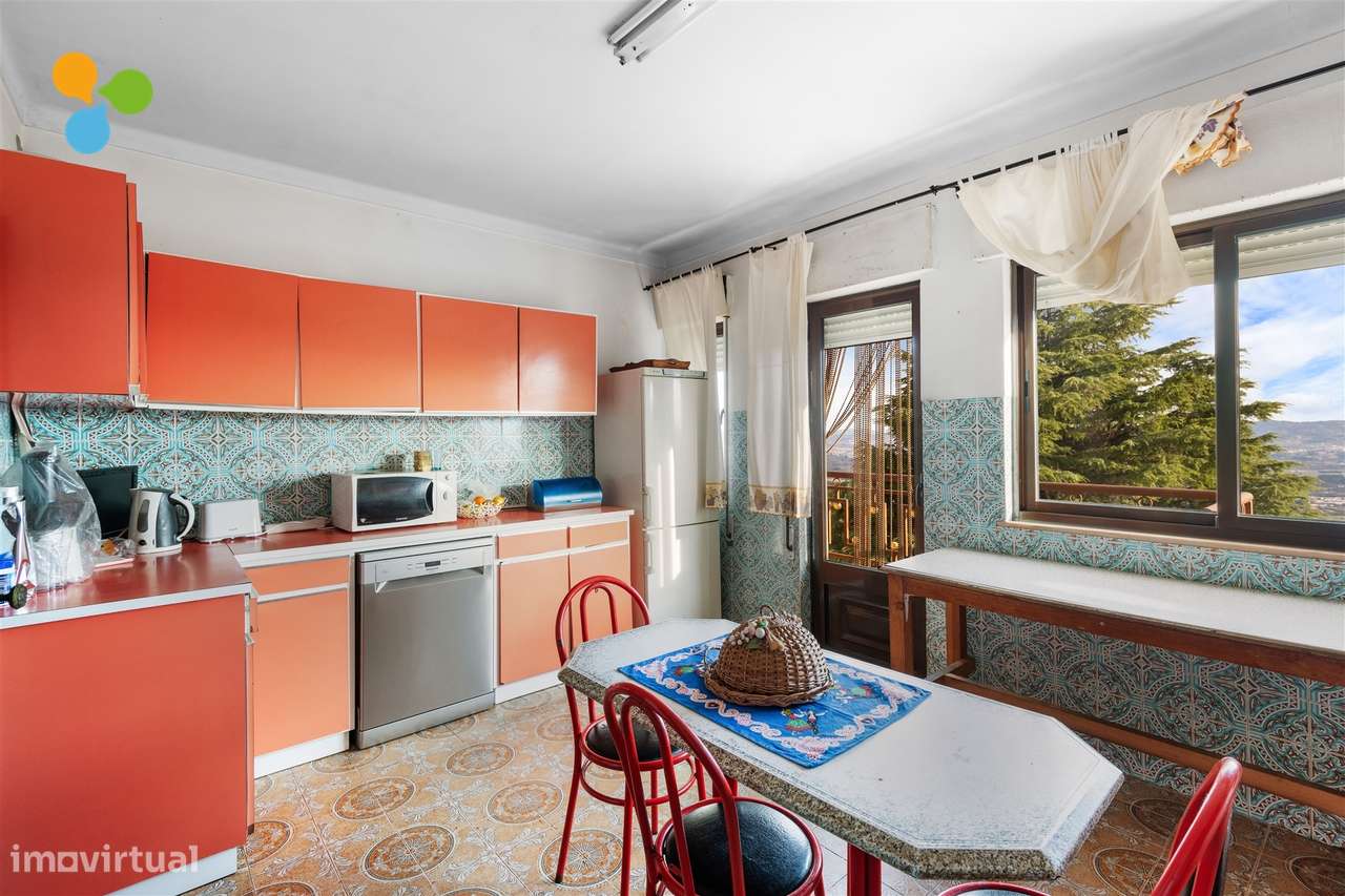 Apartamento T5 Duplex com Vistas Panorâmicas – Covilhã - Grande imagem: 4/38