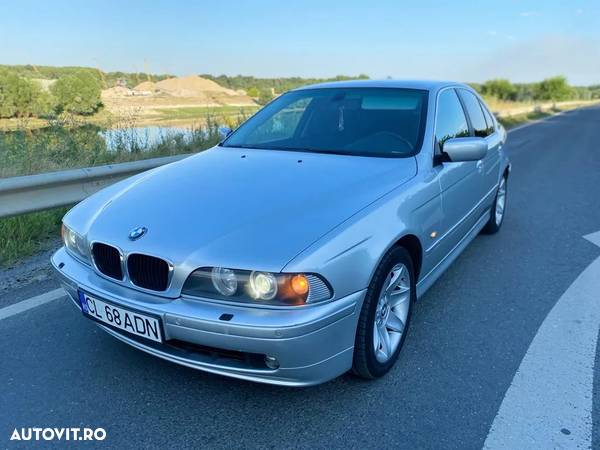 BMW Seria 5 525dA - 3