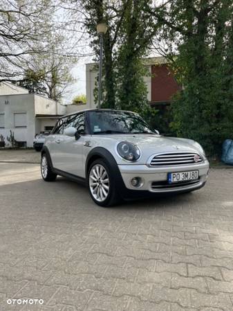 MINI Cooper Standard - 1