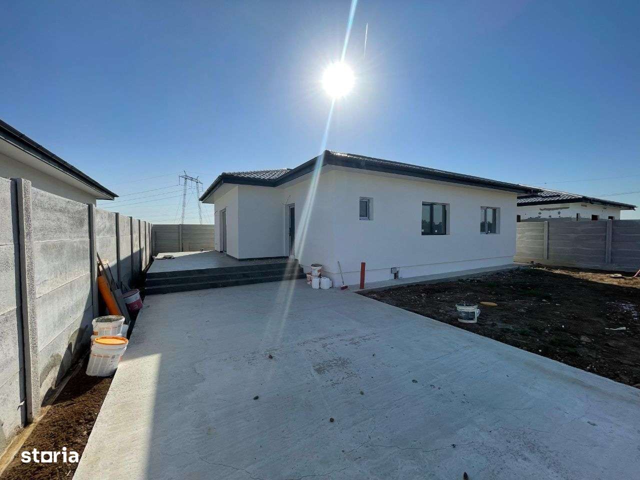 Casa moderna Clinceni/ 350mp/100mpu/ - Imagine principală: 2/13