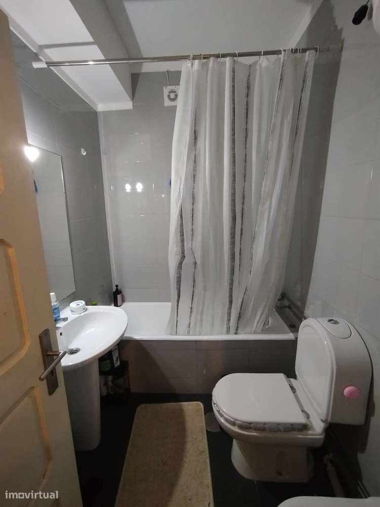 T1 Renovado - S-Mobilia - C/ Varanda- Boavista - Porto - Grande imagem: 5/12