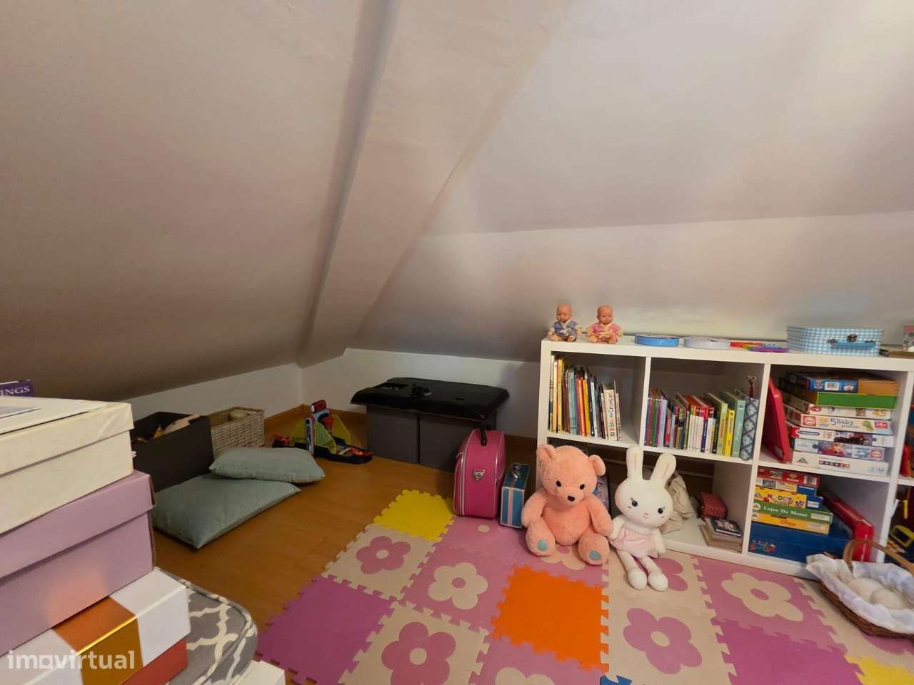 Moradia T2+1 com Anexo Independente, Jardim e Garagem – Rinchoa-43