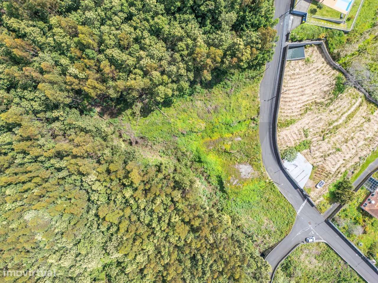 Excelente terreno - Funchal - Vista Baía - Projeto aprovado para aldea - Grande imagem: 3/18