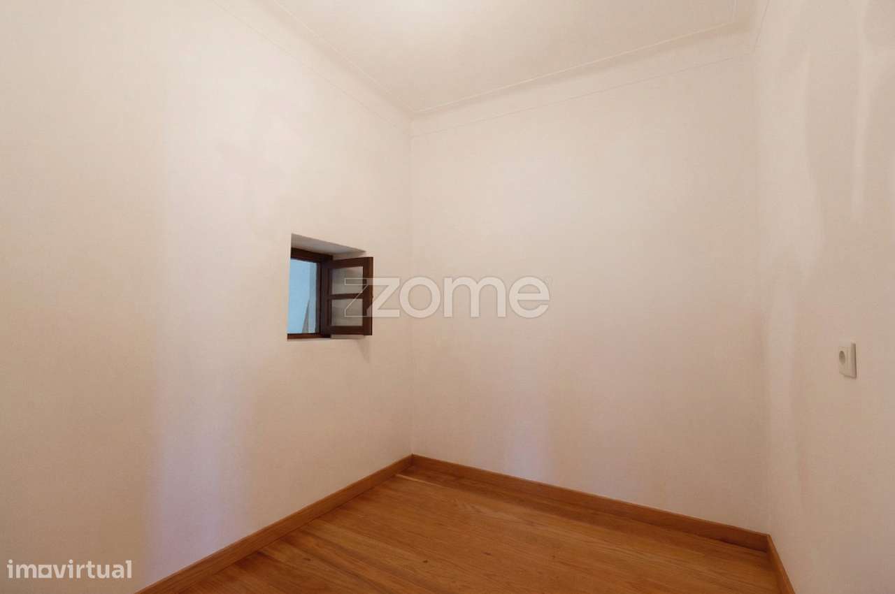 Moradia T3 de 4 frentes, com 984 m² de Terreno em Vila do Conde-19