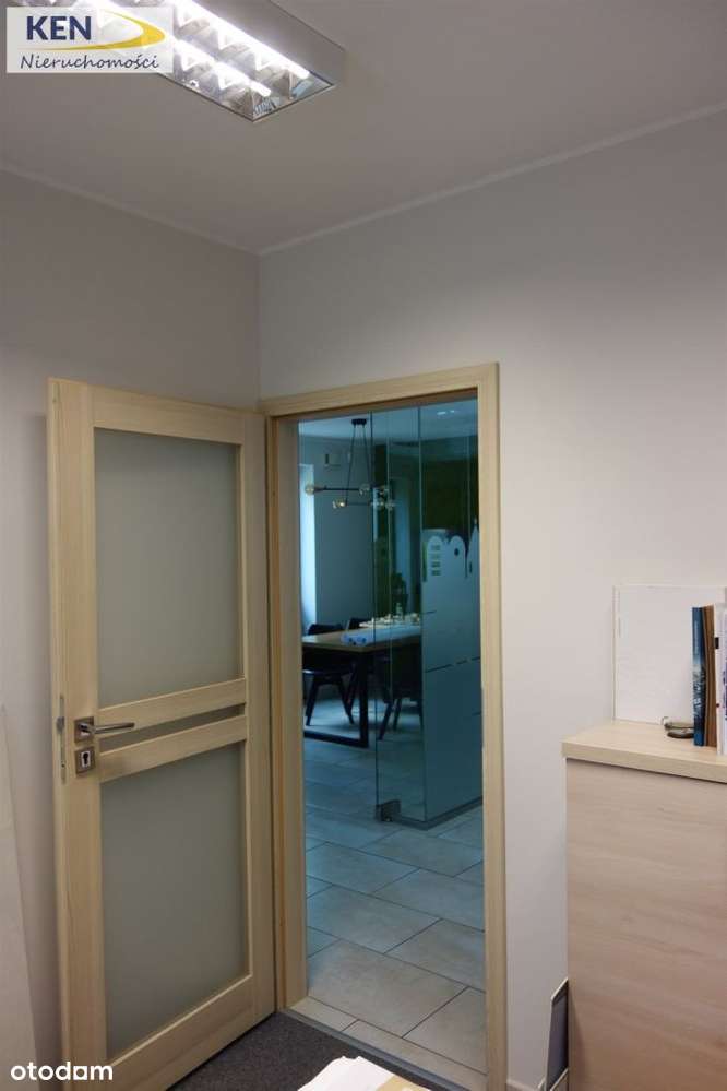 Elegancki lokal biurowy na Bartodziejach-6