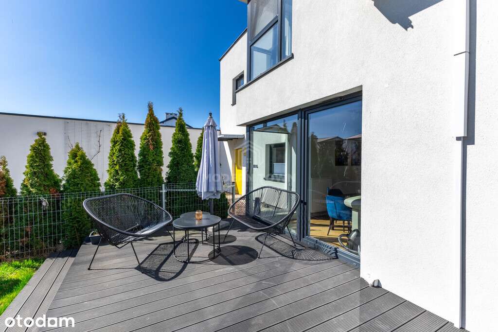 Atrakcyjny Segment Dwupiętrowy w Zgorzale-13