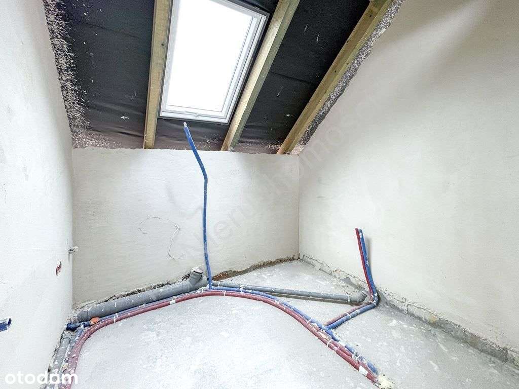 Zaledwie 1 km od szkoły w Adamowiźnie !-18