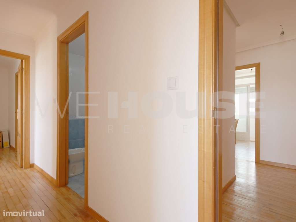Excelente T3 com Suíte e Espaço Exterior Exclusivo em Alhos Vedros-10