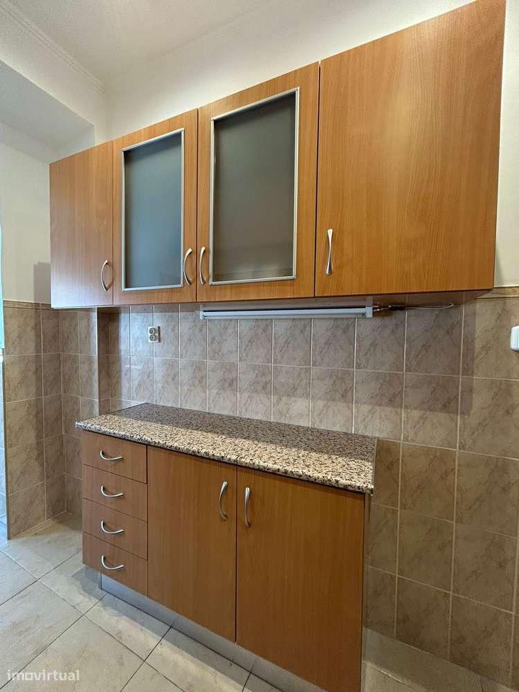 Apartamento T1+1 em Propostas Múltiplas-14