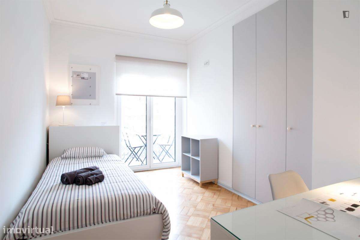 Quarto - localizado em Alvalade Lisbon - Grande imagem: 4/8