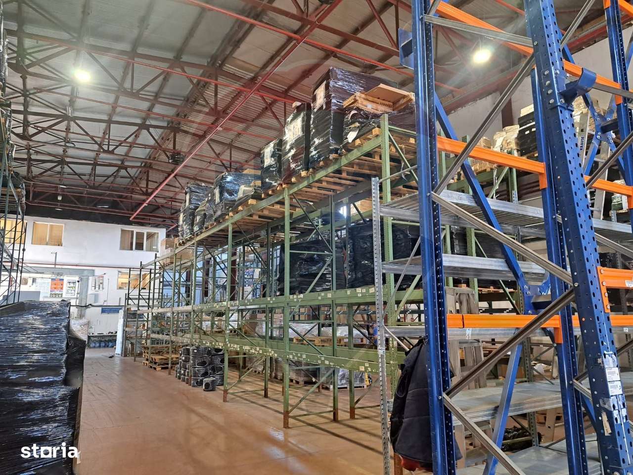 Inchiriere hala 850 mp birour 350 mp curte 2400 mp Pod Otopeni Centura - Imagine principală: 4/12