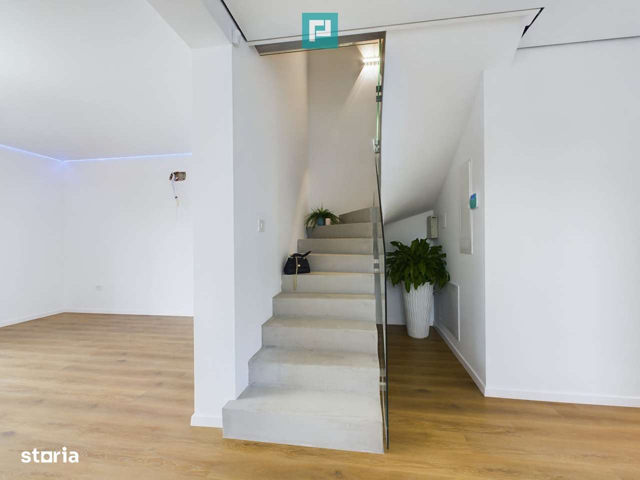 Duplex Modern la limita dintre Moșnița Nouă  și Calea Urseni- Construc - Imagine principală: 5/18