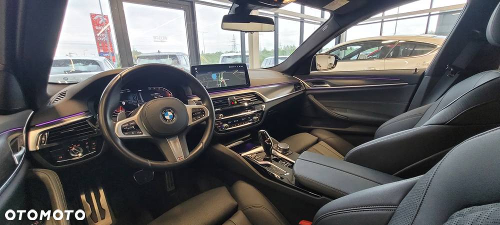 BMW Seria 5 518d mHEV M Sport sport - 12