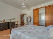 Moradia T5 - Totalmente Térrea | Lote 5640m2 e Armazém - Miniatura: 49/60