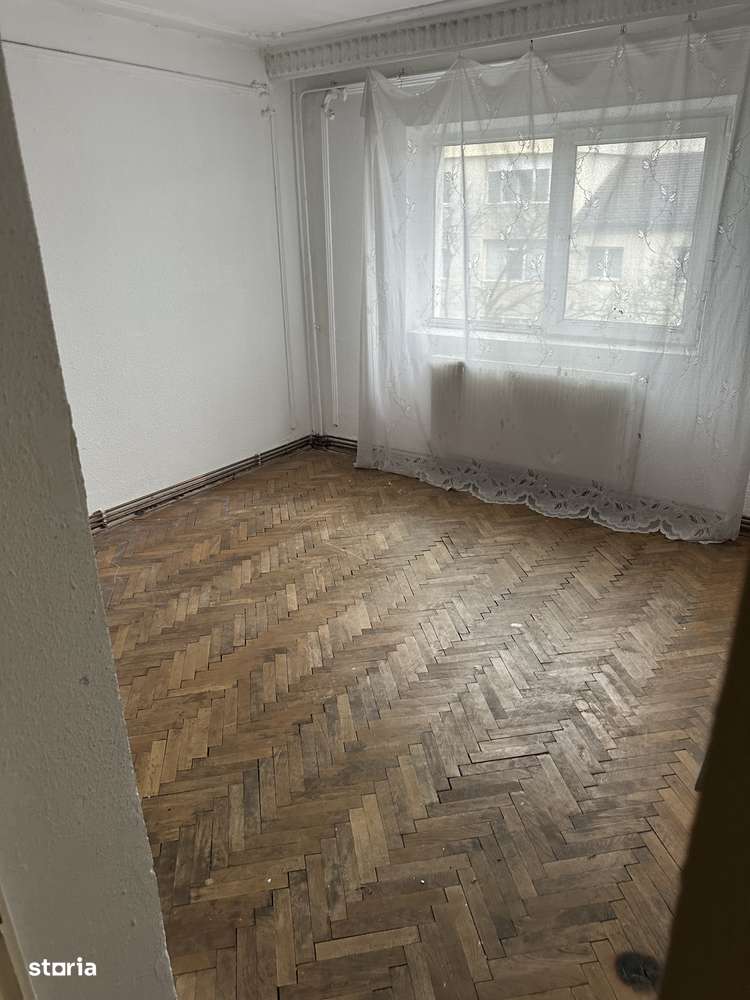 Apartament 3C  2 bai Nicolina Catedrala Catolica-Peco Mol-Belvedere-1