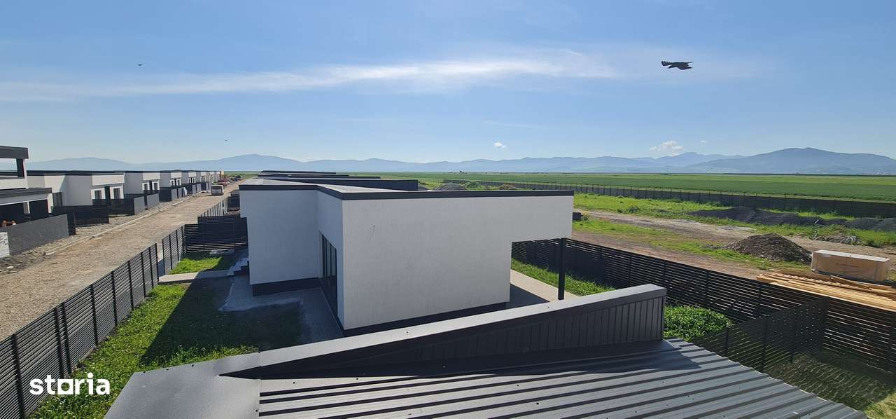 Casa individuala 4 camere 3 bai garaj Cartier Izvor Tarlungeni Brasov-11