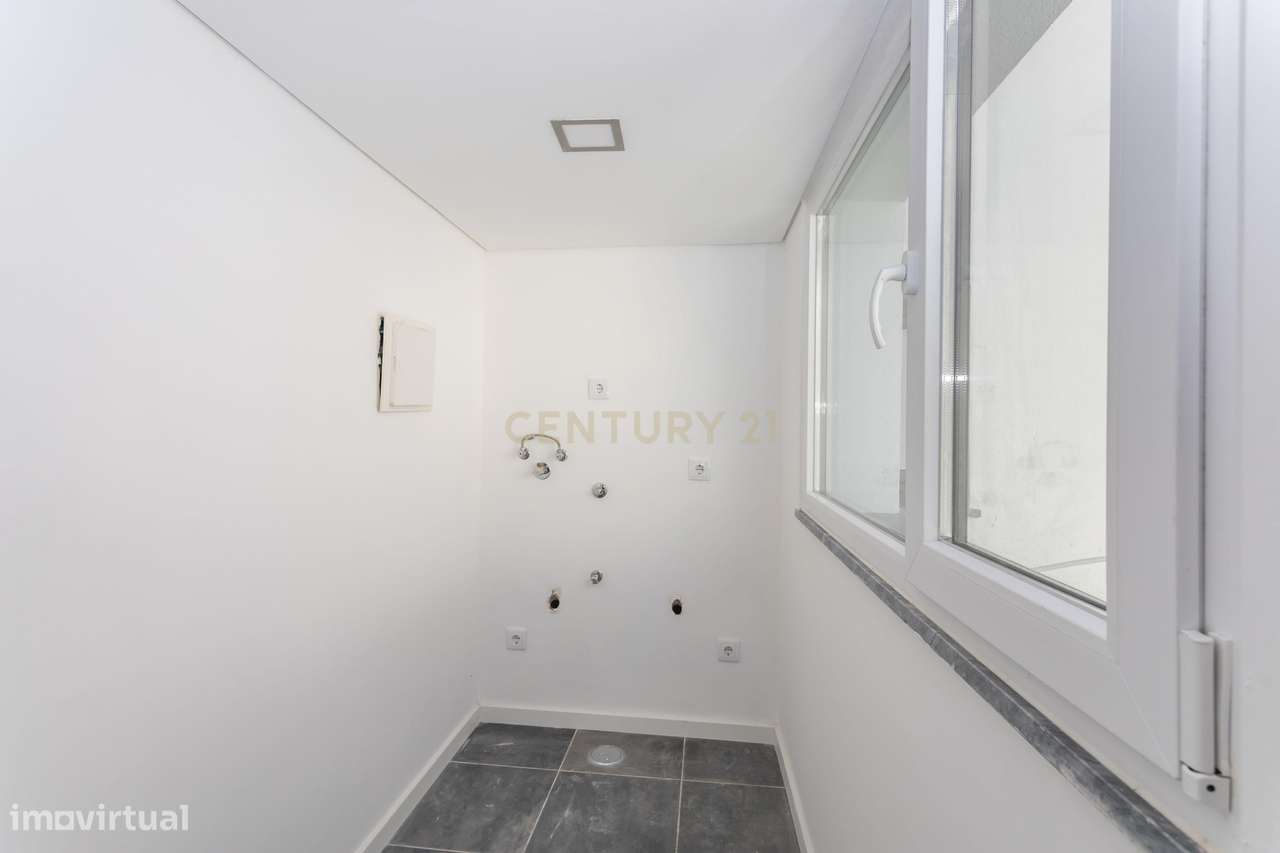 Moradia Nova T2 - Seixal-25