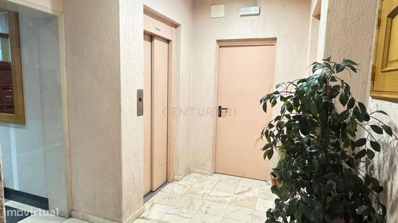 Apartamento T2 em Odivelas- Qta Nova  - Excelente Localização-17