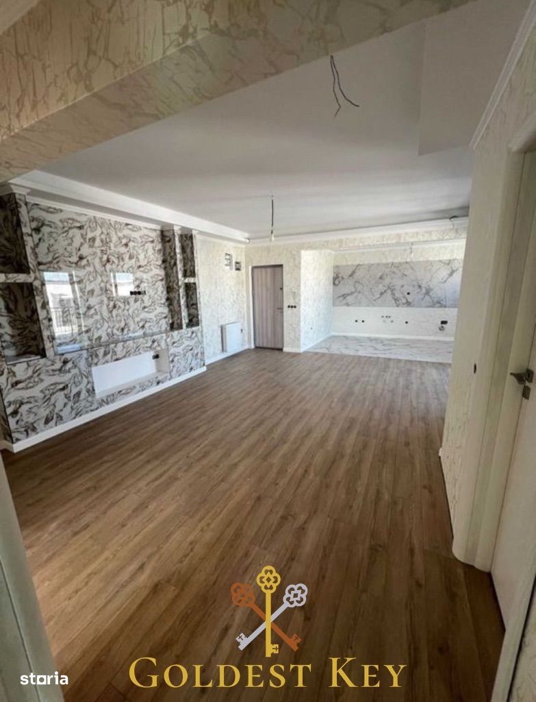 Apartament generos cu 3 camere FINISAT și balcon generos