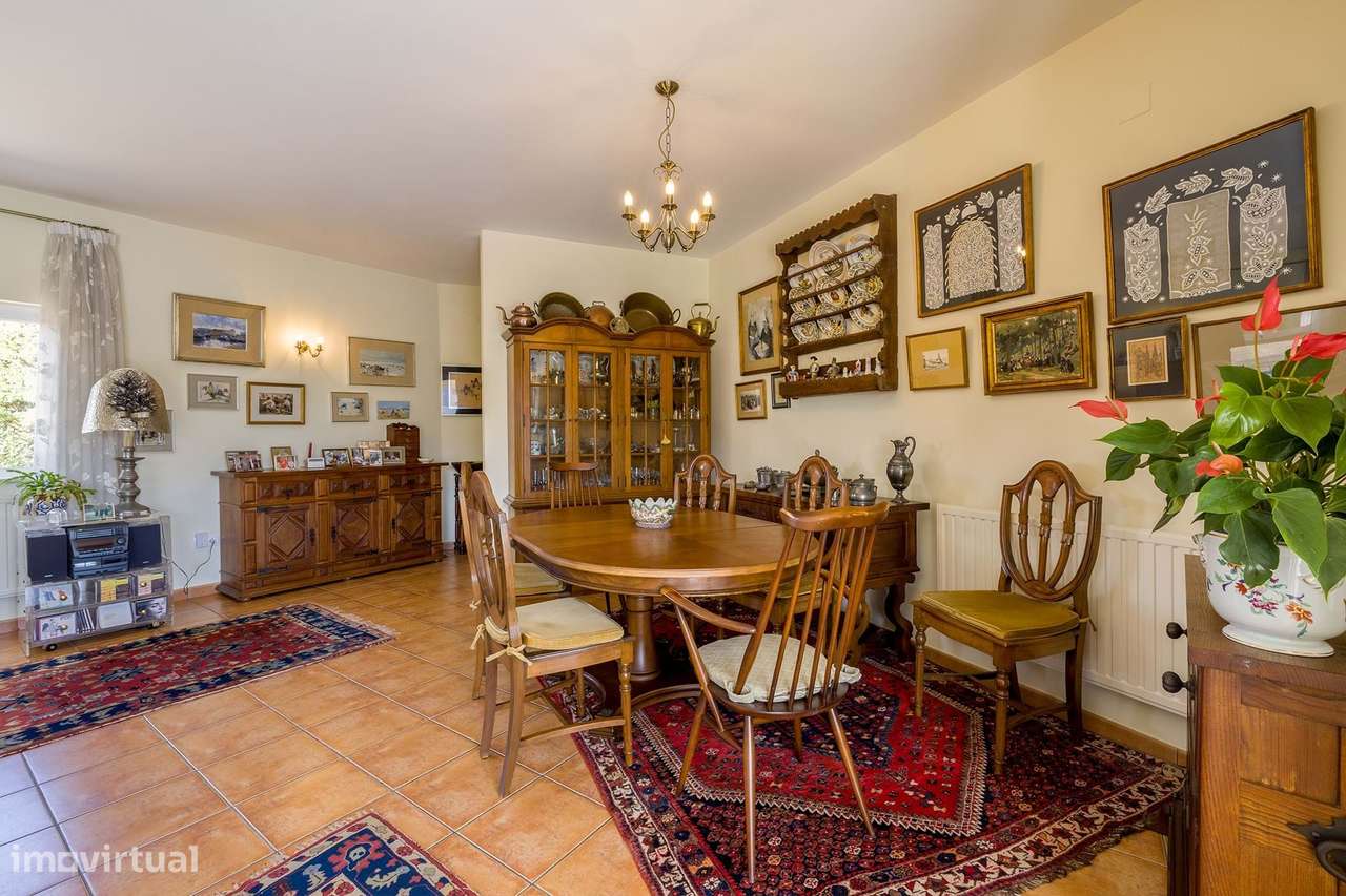 MORADIA TÉRREA V4 COM PISCINA PARA VENDA NO SARGAÇAL-8