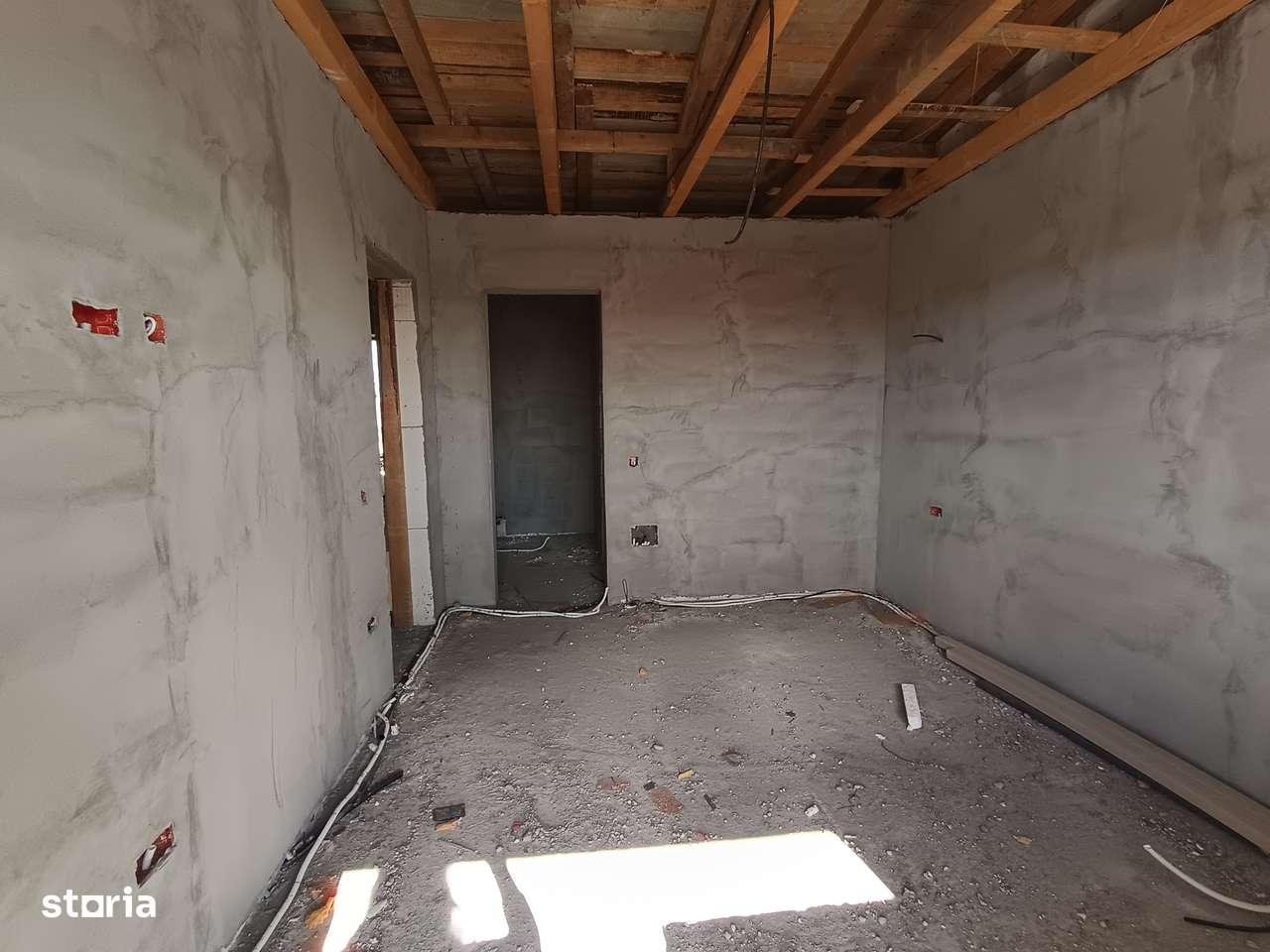 Vila P + E spate damila - Imagine principală: 4/20