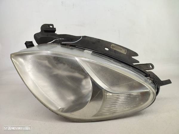 Optica Farol Esquerda Esq Citroen Xsara Picasso (N68) - 1