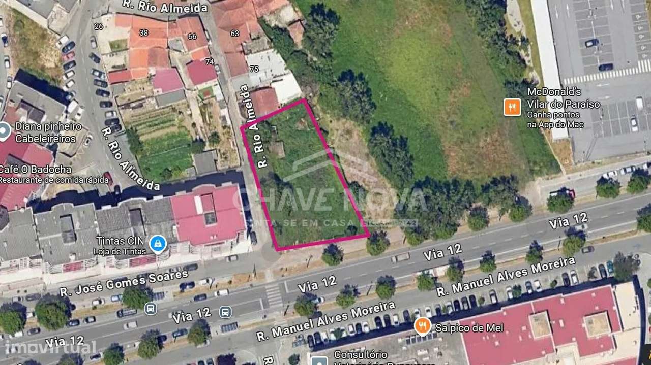 Terreno Urbano c/  993m² em Vilar de Paraíso, Vila Nova de Gaia - Grande imagem: 2/4