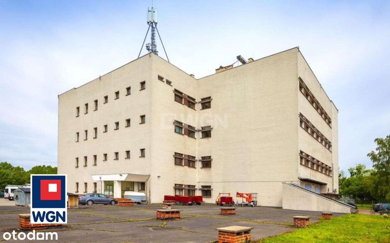 Budynek na największym osiedlu miasta - Pełny obrazek: 5/20