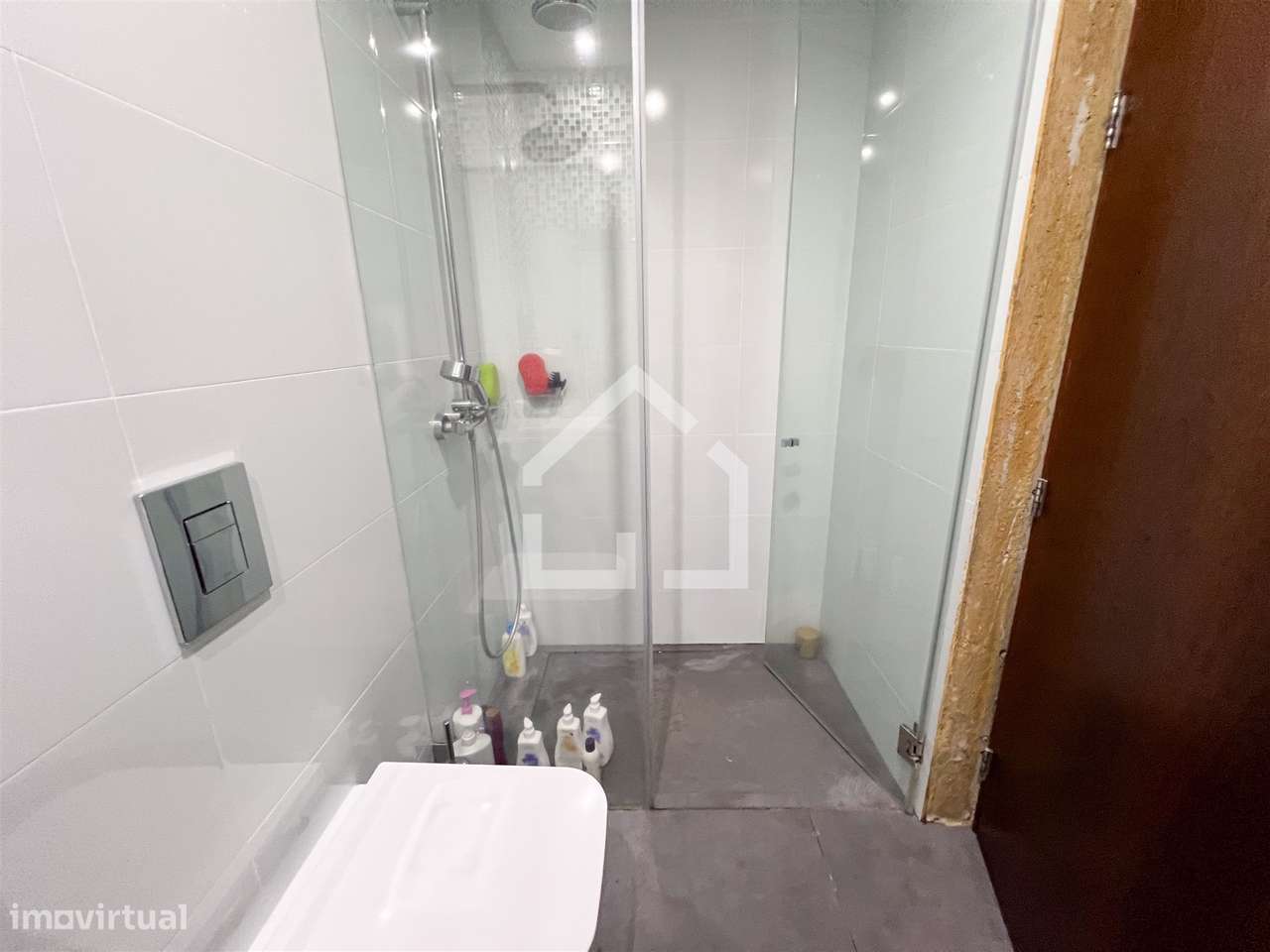 Moradia T3+1 -Santa Maria da Feira - Grande imagem: 5/45