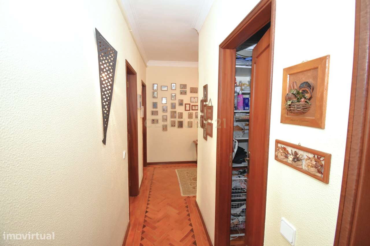 O Refúgio Perfeito entre o Mar e a Cidade. T3 Renovado na Costa da Cap-22