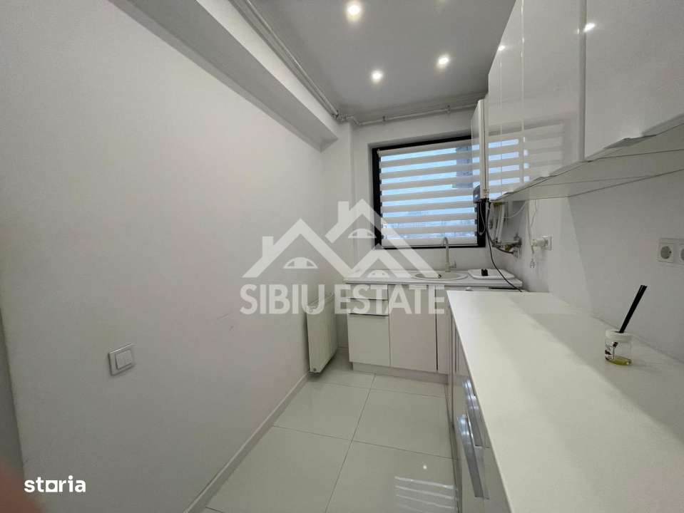 Spatiu comercial LA PRET DE APARTAMENT in Sibiu cu s. utila 56 mp.- Zo-15