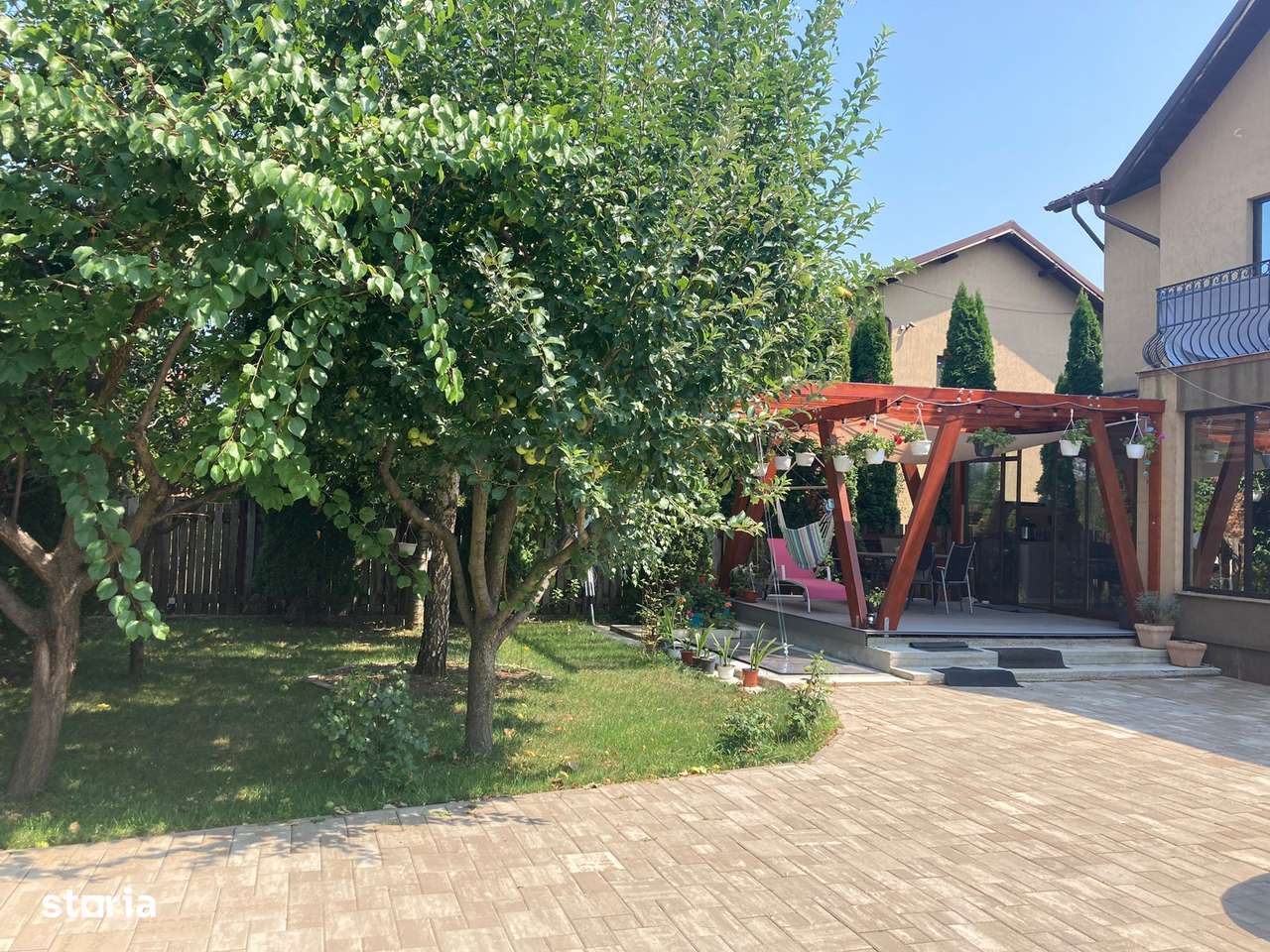 Casă Elegantă și Spațioasă - Oază de Liniște și Confort!-4